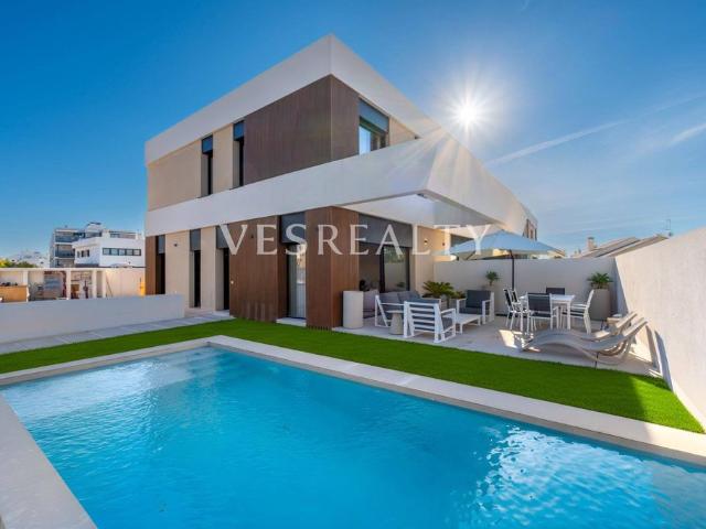 Exclusiva casa de 190 m2 en venta San Juan de Alicante, España