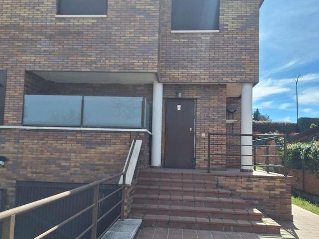 Casa de alto standing de 260 m2 en venta Móstoles, Comunidad de Madrid