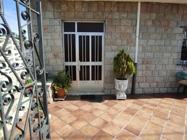 Exclusiva casa de 258 m2 en venta San Andrés del Rabanedo, España