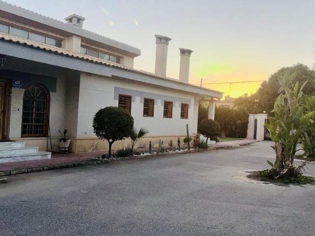 Exclusiva casa de 262 m2 en venta Matola, Comunidad Valenciana