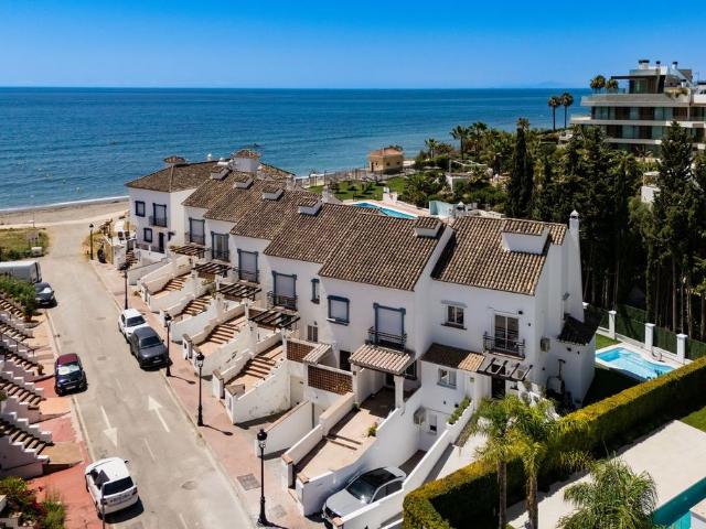 Exclusiva casa de 286 m2 en venta Estepona, Andalucía