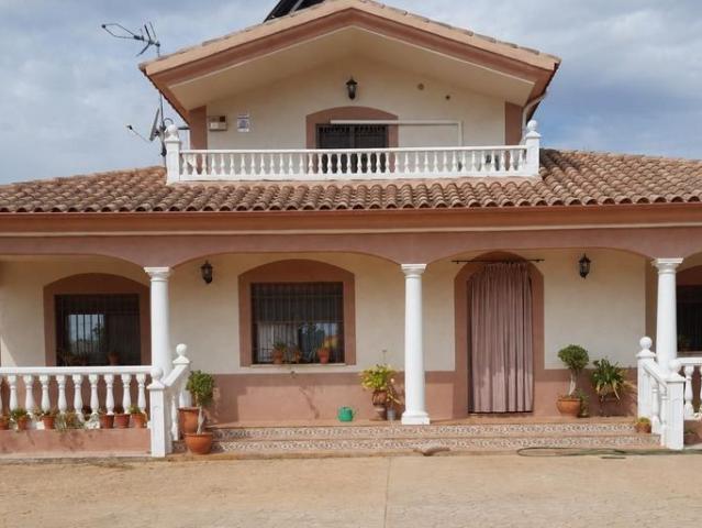 Casa de alto standing de 250 m2 en alquiler Córdoba, Andalucía