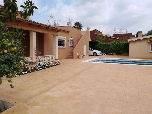 Exclusiva casa de 306 m2 en alquiler Bunyola, España