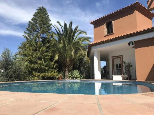Exclusiva casa de 317 m2 en venta Monda, España