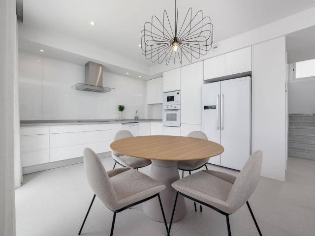 Exclusiva casa de 325 m2 en venta Muchamiel, Comunidad Valenciana