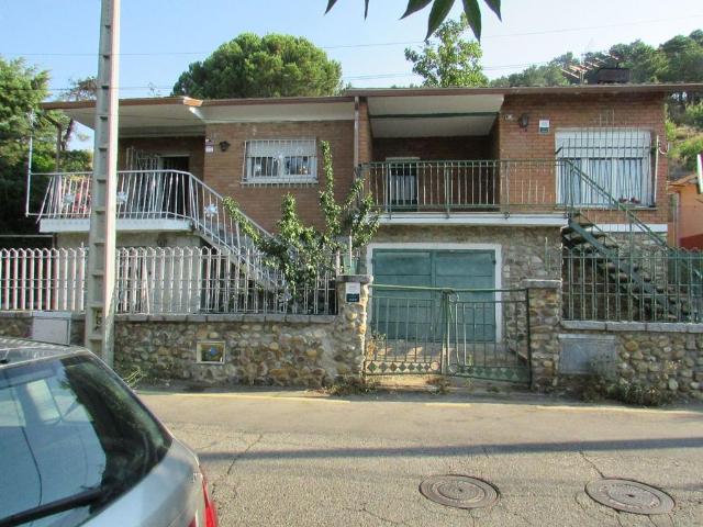 Exclusiva casa de 373 m2 en venta Collado Mediano, España