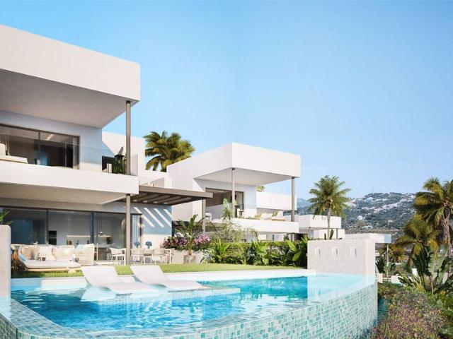 Exclusiva casa de 388 m2 en venta Santa Clara, Marbella, Andalucía