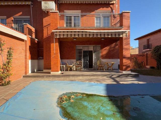Exclusiva casa de 398 m2 en venta Guadalajara, Castilla La Mancha