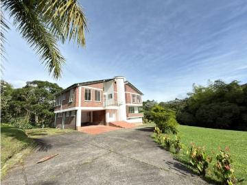 Exclusiva casa de campo en venta Armenia, Quindío Department