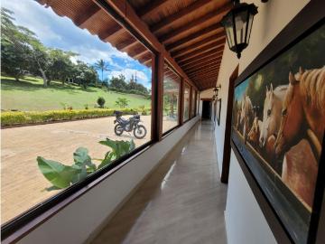 Exclusiva casa de campo en venta Barbosa, Departamento de Antioquia