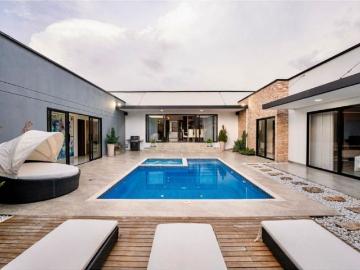 Exclusiva casa de campo en venta Carmen de Viboral, Colombia