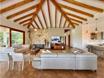 Exclusiva casa de campo en venta Carmen de Viboral, Colombia