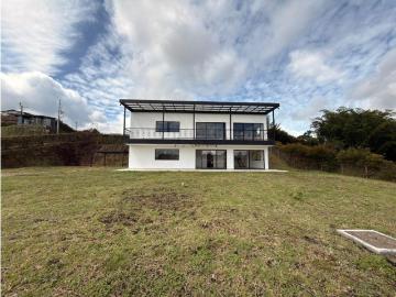Exclusiva casa de campo en venta Carmen de Viboral, Colombia