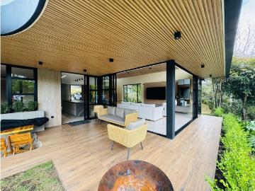 Exclusiva casa de campo en venta Carmen de Viboral, Colombia