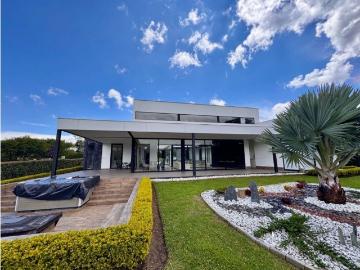 Exclusiva casa de campo en venta Carmen de Viboral, Departamento de Antioquia
