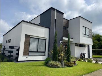 Exclusiva casa de campo en venta Dos Quebradas, Colombia