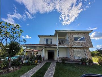 Exclusiva casa de campo en venta El Cerrito, Colombia