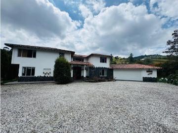 Exclusiva casa de campo en venta Envigado, Colombia