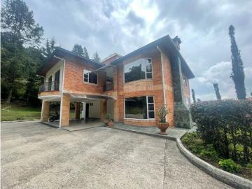 Exclusiva casa de campo en venta Envigado, Colombia