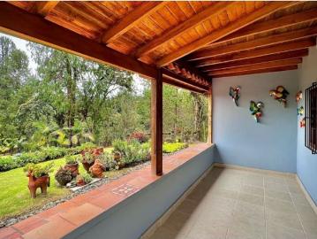 Exclusiva casa de campo en venta Envigado, Colombia