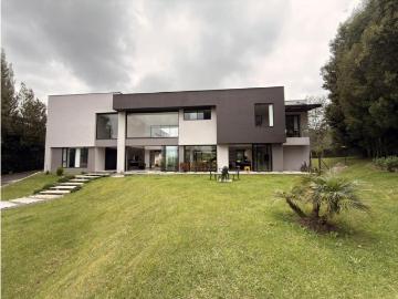 Exclusiva casa de campo en venta Envigado, Colombia
