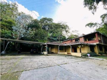 Exclusiva casa de campo en venta Envigado, Colombia