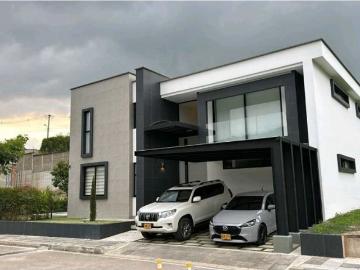 Exclusiva casa de campo en venta Girón, Colombia