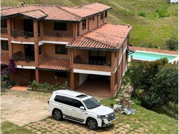 Exclusiva casa de campo en venta Guarne, Departamento de Antioquia