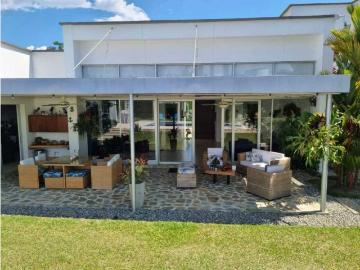 Exclusiva casa de campo en venta La Tebaida, Colombia
