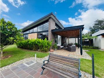 Exclusiva casa de campo en venta La Ceja, Departamento de Antioquia