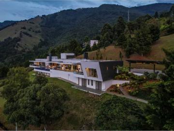 Exclusiva casa de campo en venta Medellín, Departamento de Antioquia