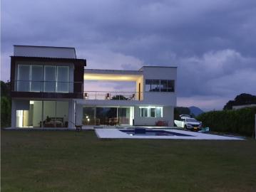 Exclusiva casa de campo en venta Palestina, Colombia