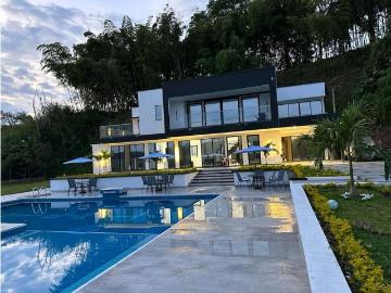 Exclusiva casa de campo en venta Pereira, Colombia