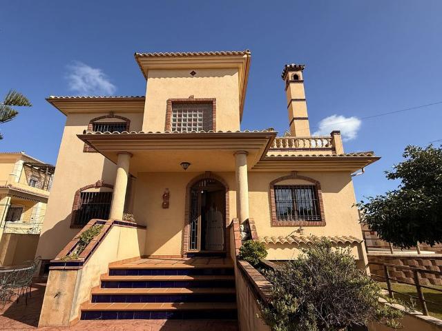 Exclusiva casa en venta Torremolinos, España