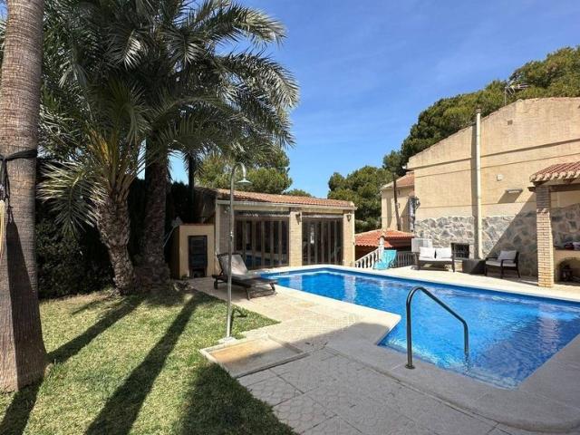 Exclusiva casa en venta Torrevieja, España