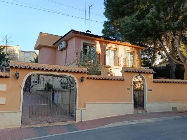 Exclusiva casa en venta Torrevieja, España