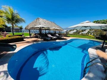 Casa en venta en Marina Brisas, Cancún, Guerrero