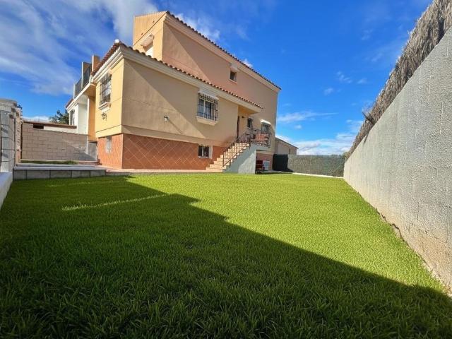 Exclusiva casa en venta Alhaurín de la Torre, Andalucía