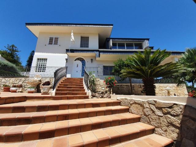 Exclusiva casa en venta Chiva, España