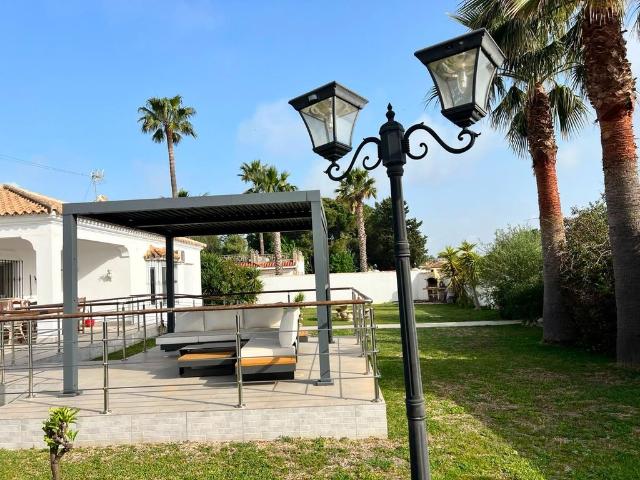 Exclusiva casa en venta Chiclana de la Frontera, Andalucía