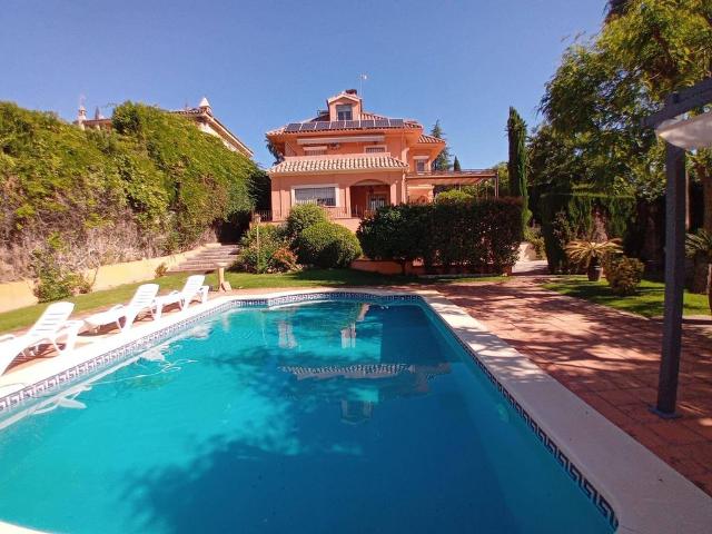 Exclusiva casa en venta Córdoba, España