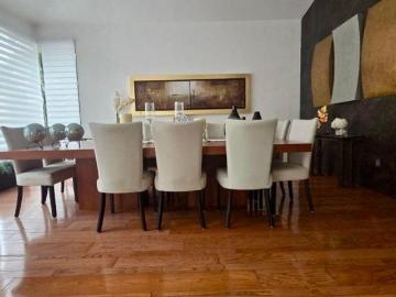 Exclusiva casa en venta en Hacienda de Valle Escondido