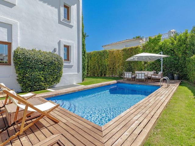 Exclusiva casa en venta Estepona, España