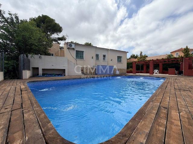 Exclusiva casa en venta la Nucia, España
