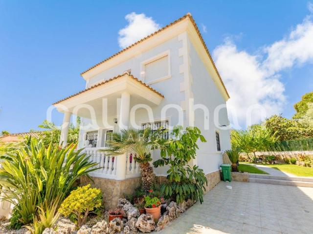 Exclusiva casa en venta Liria, Comunidad Valenciana