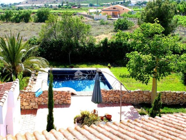 Exclusiva casa en venta Monforte del Cid, Comunidad Valenciana