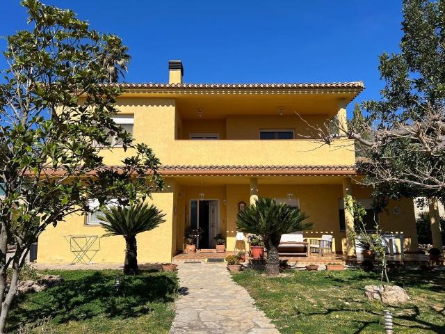 Exclusiva casa en venta Onteniente, Comunidad Valenciana