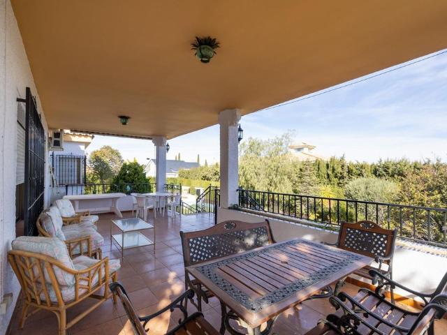 Exclusiva casa en venta Otura, Andalucía