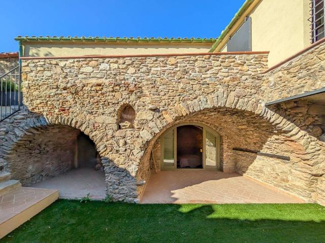 Exclusiva casa en venta Palau saverdera, Cataluña