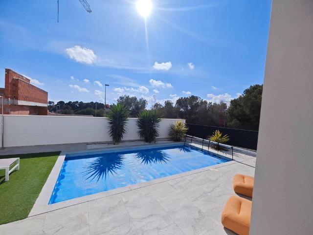 Exclusiva casa en venta Pilar de la Horadada, Comunidad Valenciana